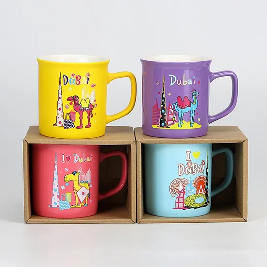 Individuelle bunte Reise-Keramik-Tasse
