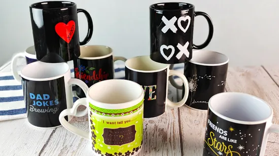 Wärmeempfindliche Keramik-Kaffeetasse „Wake up“.