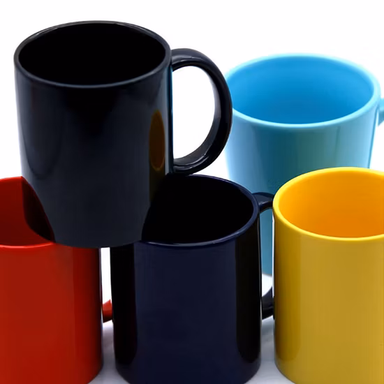 11oz leere, weiß beschichtete Keramiktasse mit individuellem Logo